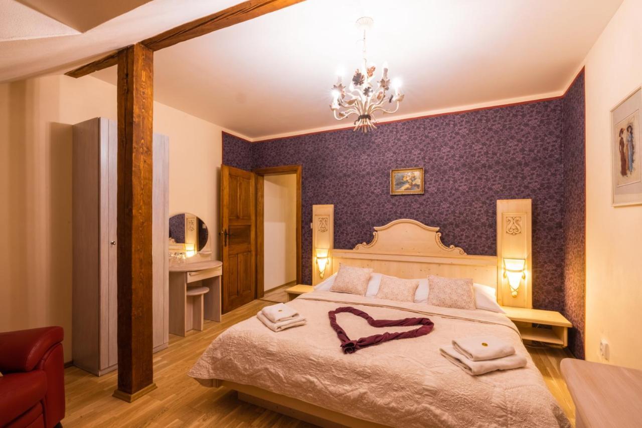 Banská Štiavnica Hotel Barcadam מראה חיצוני תמונה