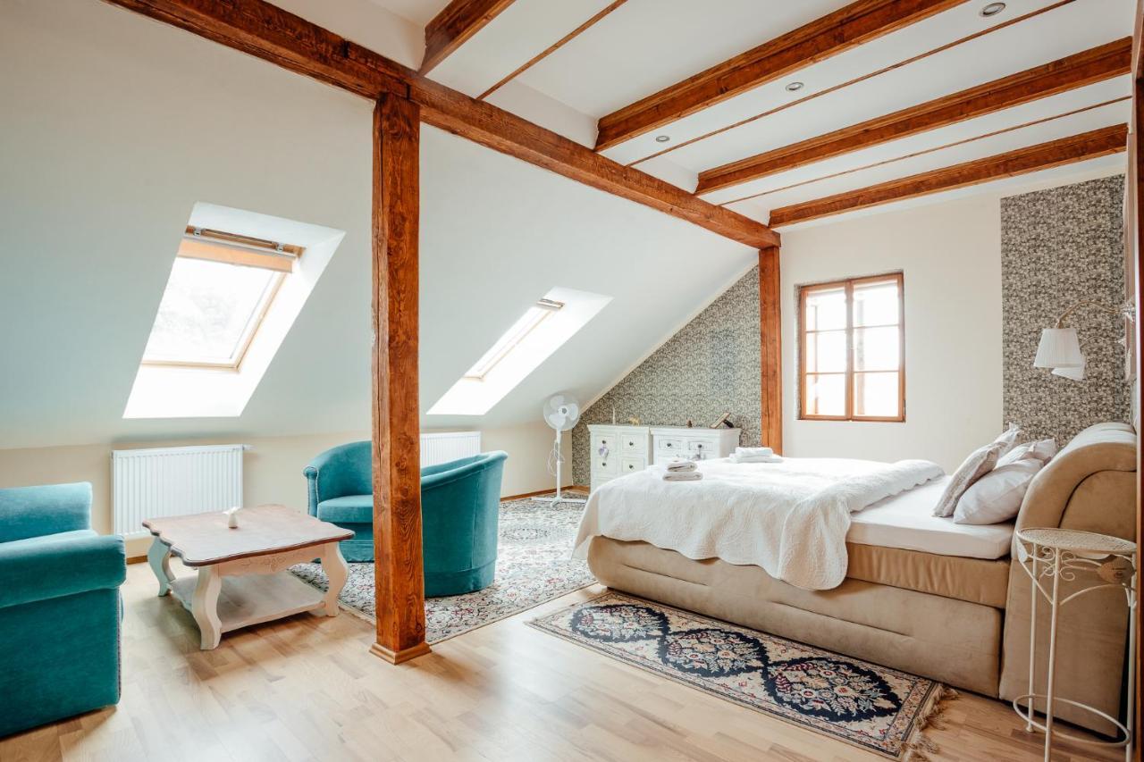 Banská Štiavnica Hotel Barcadam מראה חיצוני תמונה